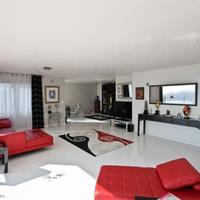 Apartment in Guyane, 227 sq.m.