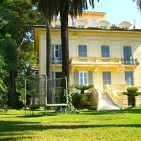 Отель (гостиница) во Французской Гвиане, 650 кв.м.