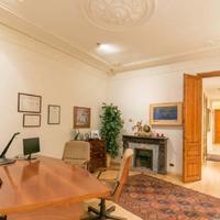 Flat in Spain, Catalunya, Barcelona, 481 sq.m.