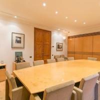 Flat in Spain, Catalunya, Barcelona, 481 sq.m.