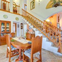 Villa in Spain, Balearic Islands, Palma, 200 sq.m.