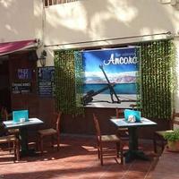 Other commercial property in Spain, Canary Islands, Santa Cruz de Tenerife, 98 sq.m.