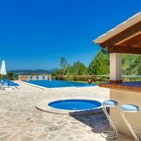 Villa in Spain, Balearic Islands, Palma, 430 sq.m.