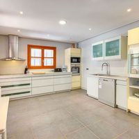 Villa in Spain, Balearic Islands, Palma, 430 sq.m.