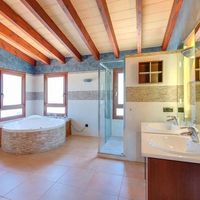 Villa in Spain, Balearic Islands, Palma, 430 sq.m.