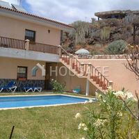 Вилла в Испании, Канарские Острова, Санта-Крус-де-Тенерифе, 220 кв.м.