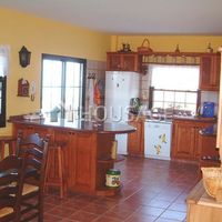 Вилла в Испании, Канарские Острова, Санта-Крус-де-Тенерифе, 220 кв.м.