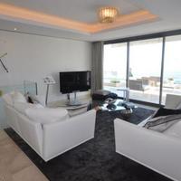 Penthouse at the first line of the sea / lake in Spain, Andalucia, 466 sq.m.