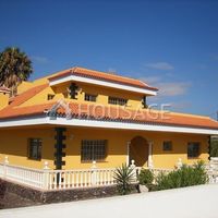 Villa in Spain, Canary Islands, Santa Cruz de Tenerife, 350 sq.m.