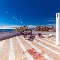 Penthouse at the first line of the sea / lake in Spain, Andalucia, 344 sq.m.