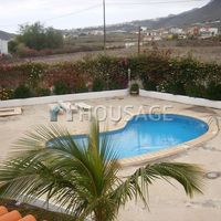 Villa in Spain, Canary Islands, Santa Cruz de Tenerife, 350 sq.m.
