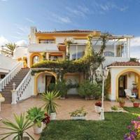 Villa in Spain, Andalucia, 466 sq.m.