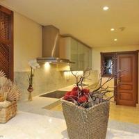 Flat at the first line of the sea / lake in Spain, Andalucia, 300 sq.m.