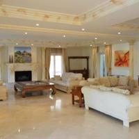 Дом в Испании, Андалусия, 1056 кв.м.