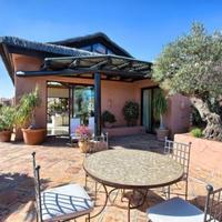 Пентхаус на первой линии моря/озера в Испании, Андалусия, 641 кв.м.