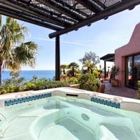 Пентхаус на первой линии моря/озера в Испании, Андалусия, 641 кв.м.