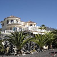 Вилла в Испании, Канарские Острова, Санта-Крус-де-Тенерифе, 480 кв.м.