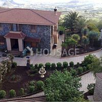 Villa in Spain, Canary Islands, Santa Cruz de Tenerife, 321 sq.m.