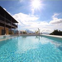 Вилла в Испании, Канарские Острова, Санта-Крус-де-Тенерифе, 1200 кв.м.