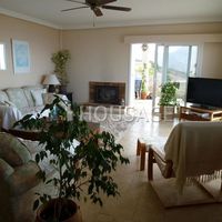 Villa in Spain, Canary Islands, Santa Cruz de Tenerife, 250 sq.m.