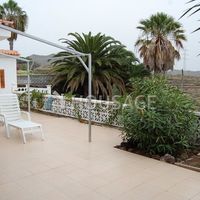 Вилла в Испании, Канарские Острова, Санта-Крус-де-Тенерифе, 180 кв.м.