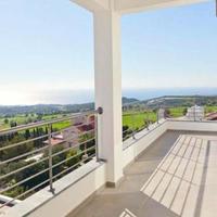 House in Republic of Cyprus, Eparchia Pafou, Paphos, 450 sq.m.