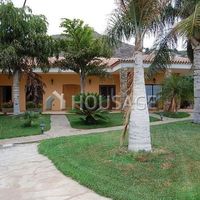 Вилла в Испании, Канарские Острова, Санта-Крус-де-Тенерифе, 220 кв.м.