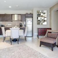 Квартира на первой линии моря/озера на Кипре, Лимасол