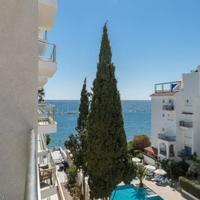 Квартира на первой линии моря/озера на Кипре, Лимасол