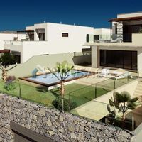 Вилла в Испании, Канарские Острова, Санта-Крус-де-Тенерифе, 200 кв.м.