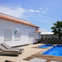 Villa in Spain, Canary Islands, Santa Cruz de Tenerife, 142 sq.m.