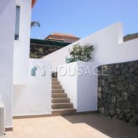 Villa in Spain, Canary Islands, Santa Cruz de Tenerife, 142 sq.m.