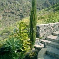Villa in Spain, Canary Islands, Santa Cruz de Tenerife
