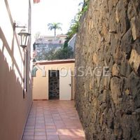 Вилла в Испании, Канарские Острова, Санта-Крус-де-Тенерифе, 135 кв.м.