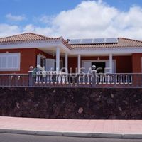Villa in Spain, Canary Islands, Santa Cruz de Tenerife, 280 sq.m.