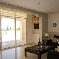 House at the first line of the sea / lake in Republic of Cyprus, Protaras, 260 sq.m.