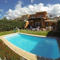 Villa in Spain, Canary Islands, Santa Cruz de Tenerife, 105 sq.m.