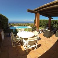 Villa in Spain, Canary Islands, Santa Cruz de Tenerife, 105 sq.m.