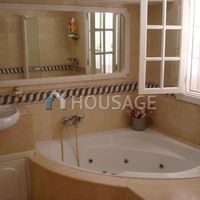 Villa in Spain, Canary Islands, Santa Cruz de Tenerife, 195 sq.m.