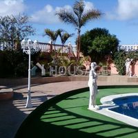 Villa in Spain, Canary Islands, Santa Cruz de Tenerife, 290 sq.m.