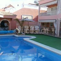 Villa in Spain, Canary Islands, Santa Cruz de Tenerife, 290 sq.m.