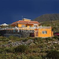 Villa in Spain, Canary Islands, Santa Cruz de Tenerife