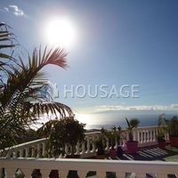 Villa in Spain, Canary Islands, Santa Cruz de Tenerife