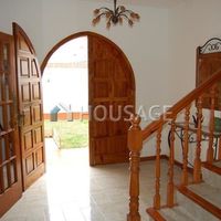 Villa in Spain, Canary Islands, Santa Cruz de Tenerife, 210 sq.m.