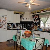 Villa in Spain, Canary Islands, Santa Cruz de Tenerife, 600 sq.m.