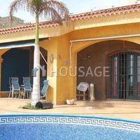 Villa in Spain, Canary Islands, Santa Cruz de Tenerife, 180 sq.m.