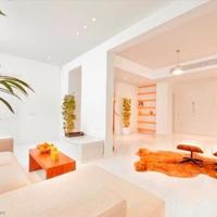 Вилла на первой линии моря/озера на Кипре, Протарас, 235 кв.м.