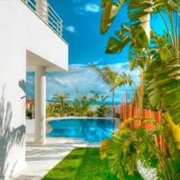 Вилла на первой линии моря/озера на Кипре, Протарас, 235 кв.м.