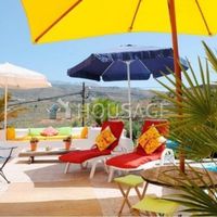 Villa in Spain, Canary Islands, Santa Cruz de Tenerife, 586 sq.m.