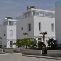 House in Republic of Cyprus, Eparchia Larnakas, 244 sq.m.